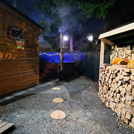 House Lawendowa Przystan - Dom Z Jacuzzi Nad Jeziorem 別荘